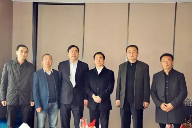 4-王明云、王珩、孫明陪同趙振元董事長(zhǎng)接待陳放副主席一行.jpg